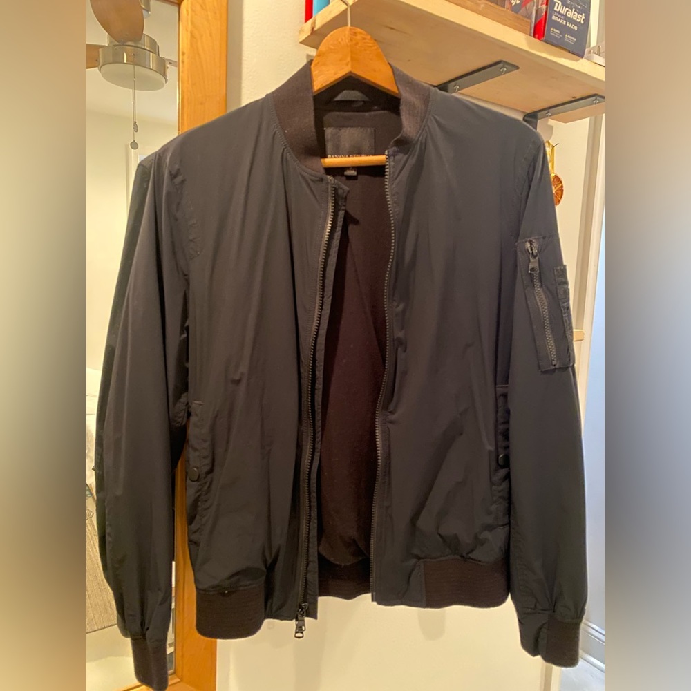Banana Republic Men’s Bomber — Black, Small